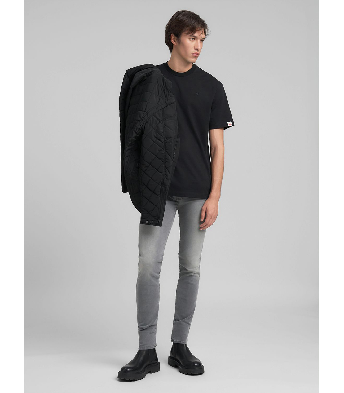 リラックスフィット Ｒロゴ ヘビーコットンジャ－ジーTシャツ 詳細画像 ブラック 3